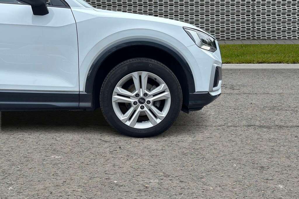 Audi Q2 35 Tfsi Sport S Tronic 2024 GK24ZYT White #5