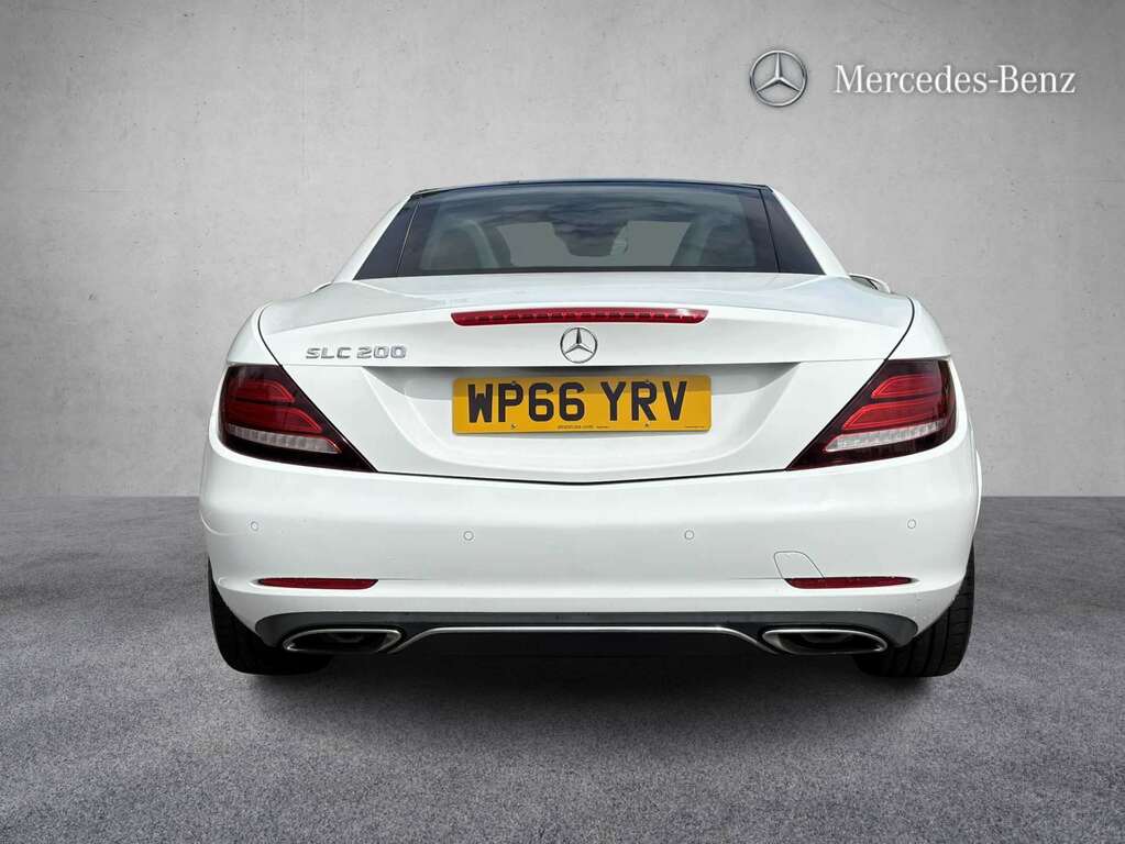 Mercedes-Benz SLC 200 Sport 9G-tronic 2016 White #5