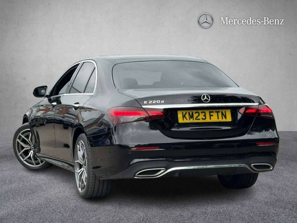 Mercedes-Benz E Class E220d 200 Amg Line Premium 9G-tronic 2023 Black