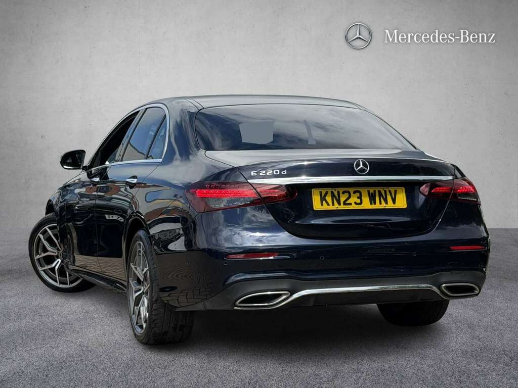 Mercedes-Benz E Class E220d 200 Amg Line Premium 9G-tronic 2023 Blue