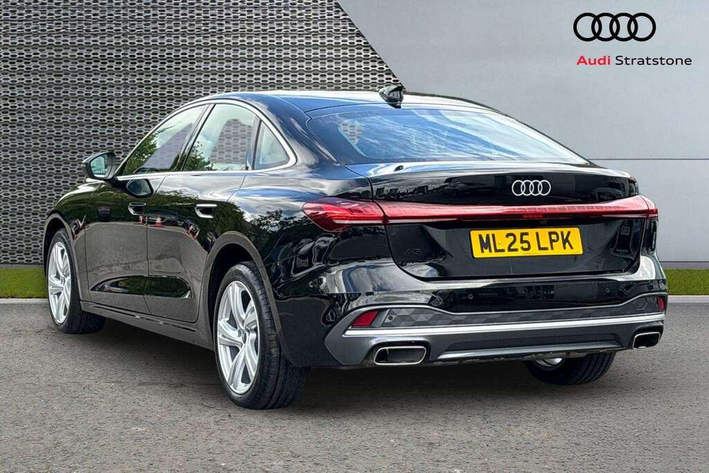 Audi A5 2.0 Tfsi 150 Sport S Tronic 2025 ML25LPK Black #3