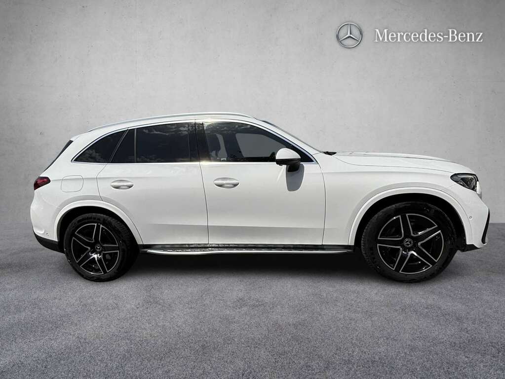 Mercedes-Benz GLC Class 300 4Matic Amg Line 9G-tronic 2026 EA75YJG White #4
