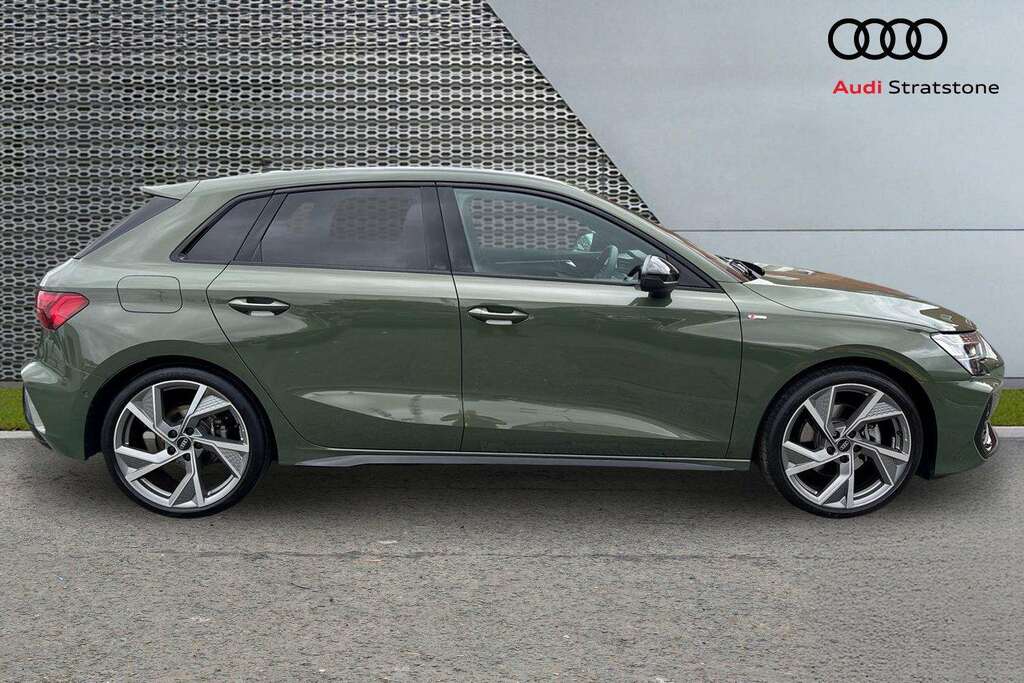 Audi A3 1.5 Tfsi 150 Black Edition S Tronic 2025 BV75DYU #4
