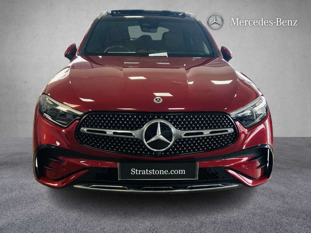 Mercedes-Benz GLC Class 300 4Matic Amg Line Premium 9G-tronic 2024 SD74UBA Red #2
