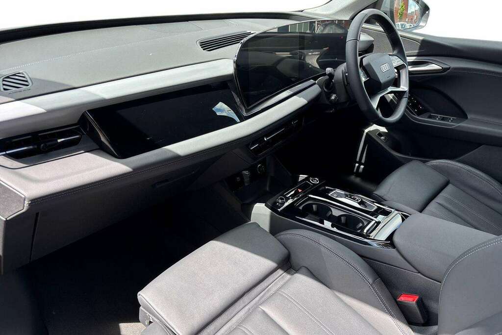 Audi Q6 E-Tron 225Kw Performance 100Kwh Sport 2026 #2