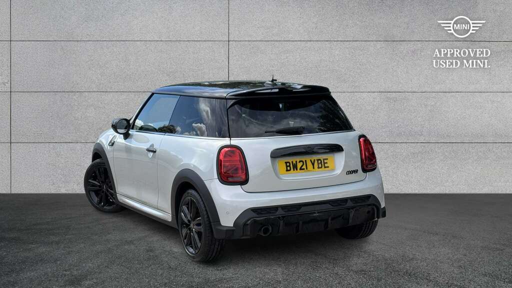 Mini Hatch 1.5 Cooper Sport 2021 BW21YBE Silver #2