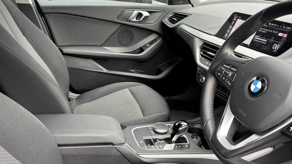 BMW 1 Series 118I 136 Se Step Live Cockpit Pro 202 FL23ZHZ Grey #3