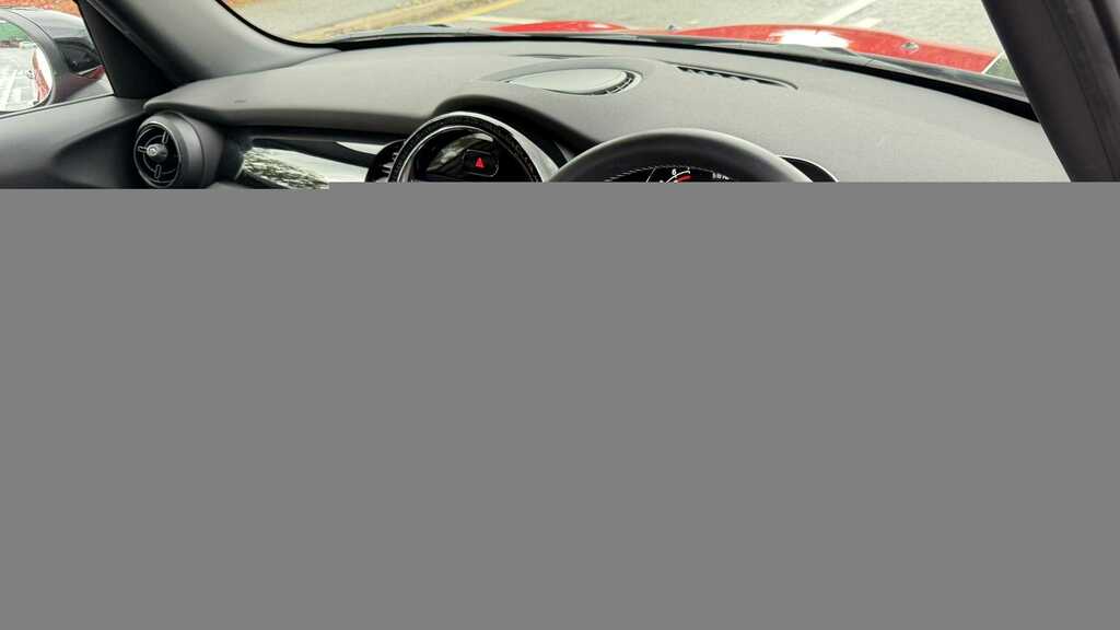 Mini Hatch 1.5 Cooper Sport 2022 FD22XWG Red #5