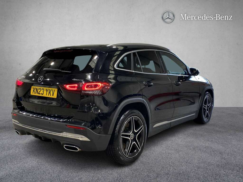Mercedes-Benz GLA Class 220D 4Matic Amg Line Executive 2023 KN23YKV Black #5