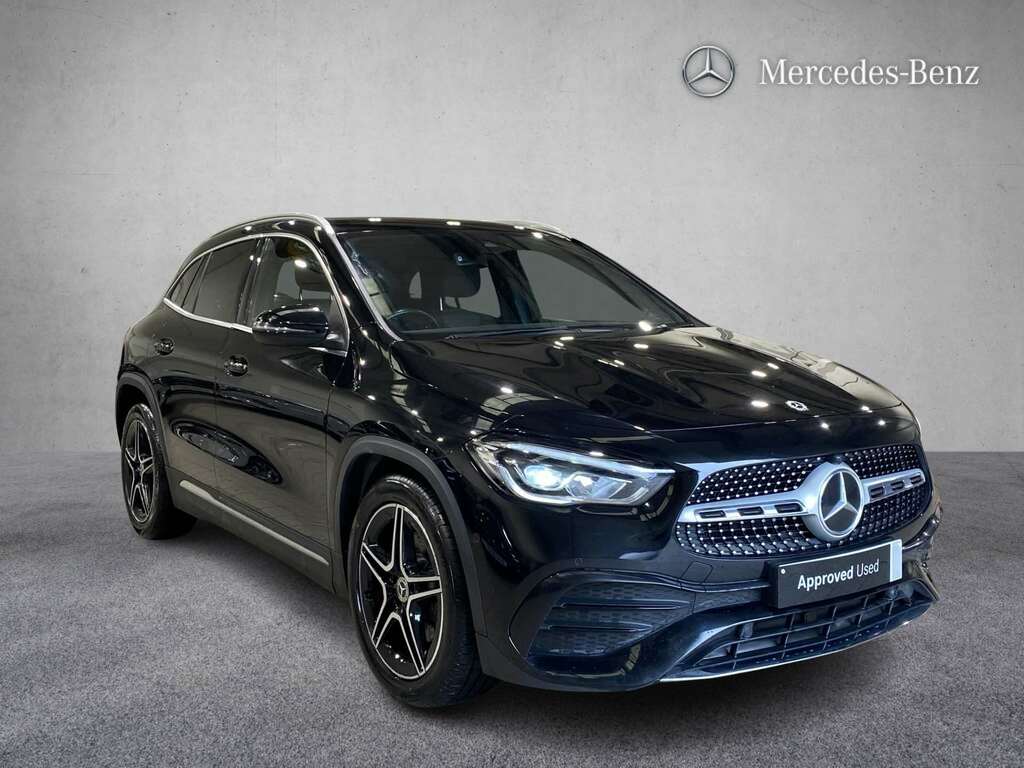 Mercedes-Benz GLA Class 220D 4Matic Amg Line Executive 2023 Black