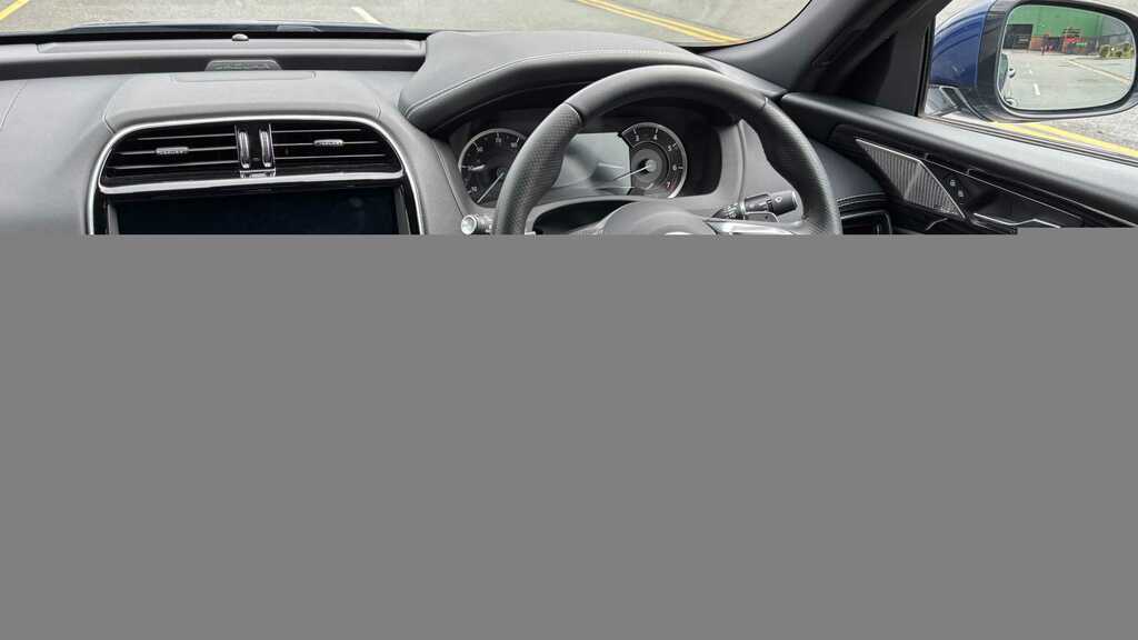 Jaguar XE 2.0 P250 R-dynamic Hse Grey #2