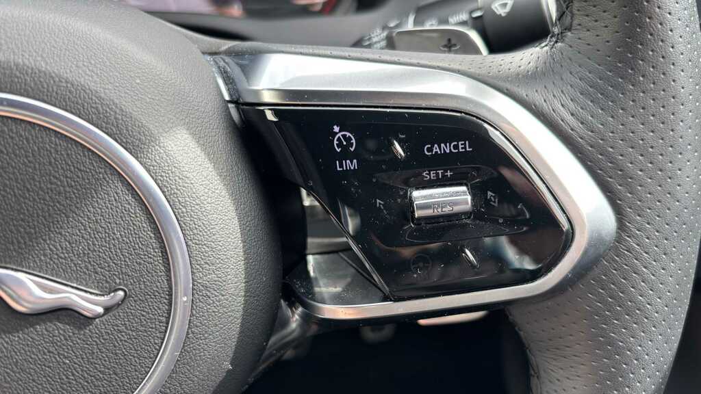 Jaguar XE 2.0 P250 R-dynamic Hse Grey #13