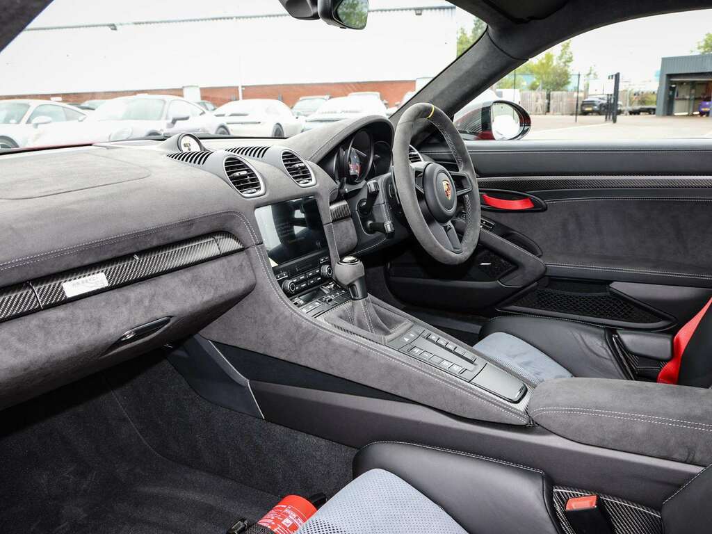 Porsche 718 Cayman Cayman Gt4 Rs S-a 2024 BT74DNF Red #4