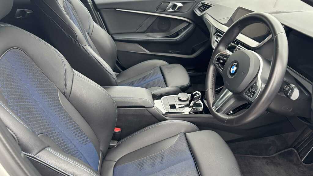 BMW 1 Series 118I 136 M Sport Step Lcp 2024 YH73ATD White #3