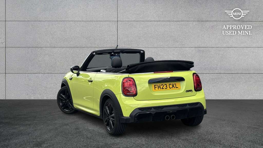 Mini Convertible 2.0 Cooper S Sport 2023 Yellow #2