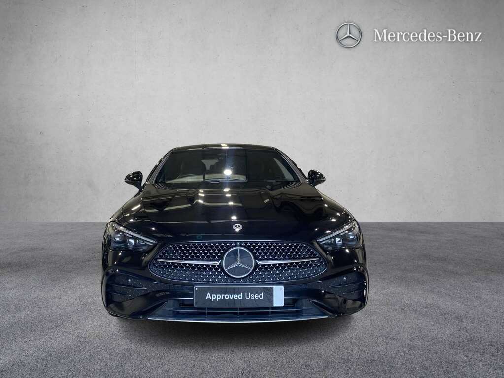 Mercedes-Benz CLE Class 300E Amg Line Premium 9G-tronic 2024 Black