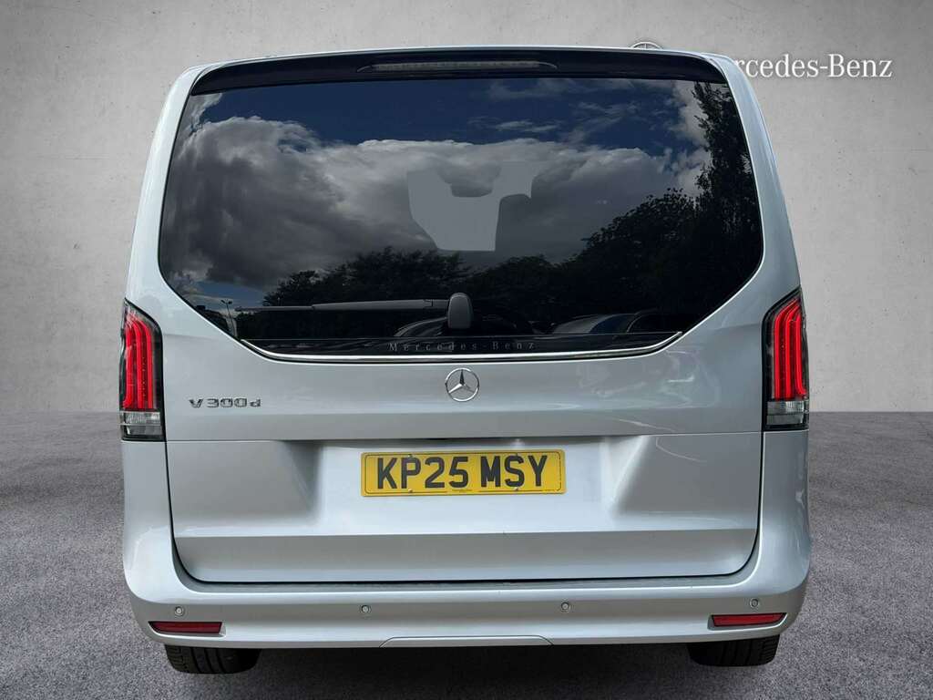 Mercedes-Benz V Class V300 D Exclusive 9G-tronic Extra Long7 St 2 KP25MSY Silver #5