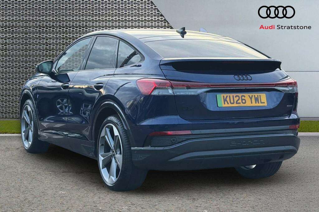 Audi Q4 E Tron 210Kw 45 Quattro 82Kwh Black Edition 2026 KU26YWL Blue #3