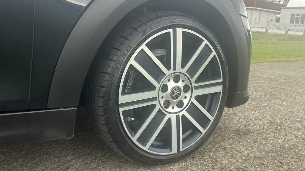 Mini Hatch 1.5 Cooper Exclusive 2022 YF22KGU Black #5