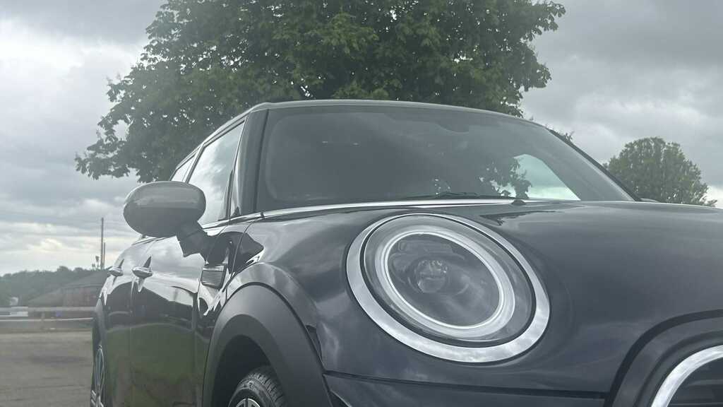 Mini Hatch 1.5 Cooper Exclusive 2022 YF22KGU Black #3