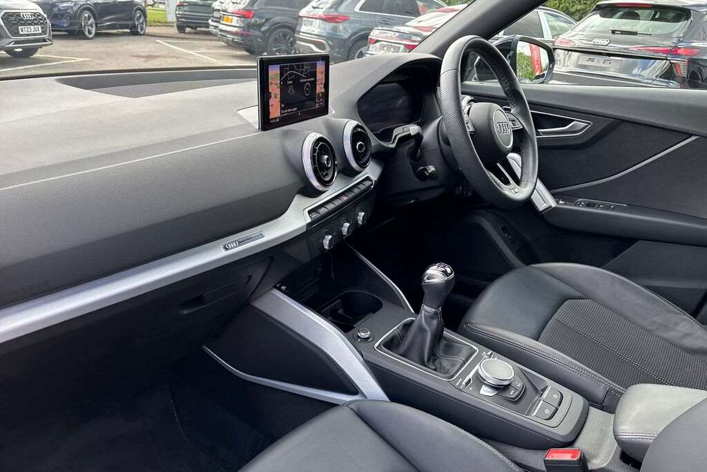 Audi Q2 35 Tfsi S Line 2022 ML72UCA Black #2