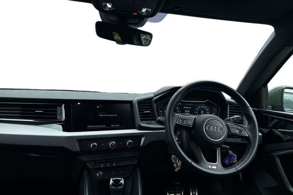 Audi A1 25 Tfsi S Line S Tronic 2024 MM24SZU Green #5