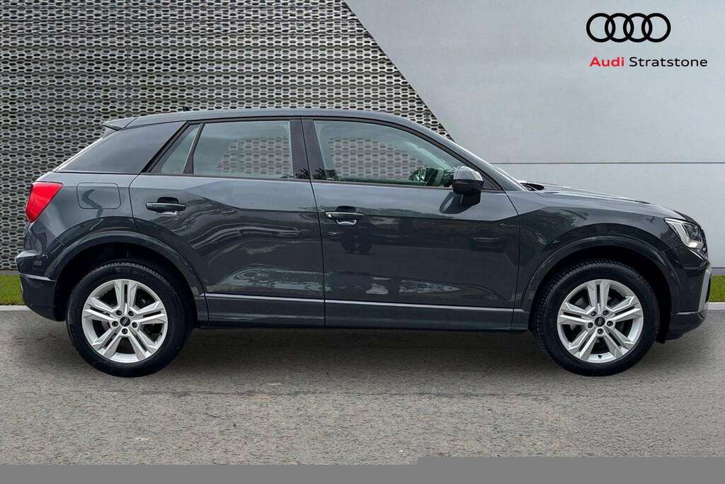 Audi Q2 35 Tfsi Sport S Tronic 2024 DX24WLH Grey #4