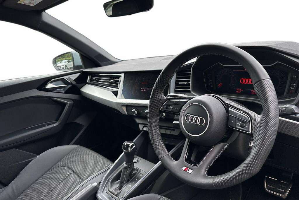 Audi A1 30 Tfsi S Line S Tronic 2025 DK25VSG Grey #6