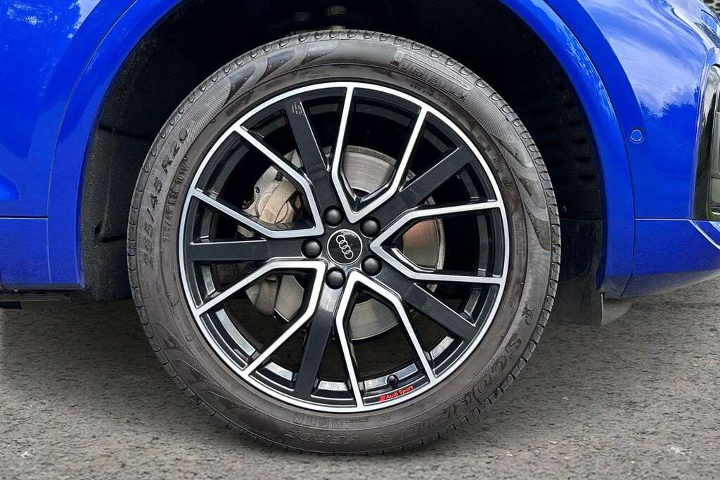 Audi Q5 45 Tfsi Quattro Black Edition S Tronic 2024 VN74BZL Blue #5
