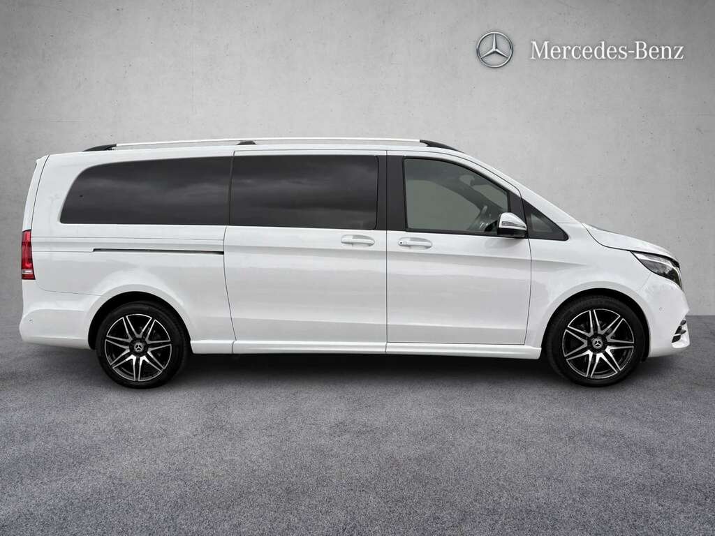 Mercedes-Benz V Class V220 D Amg Line 9G-tronic Extra Long 2024 White #4