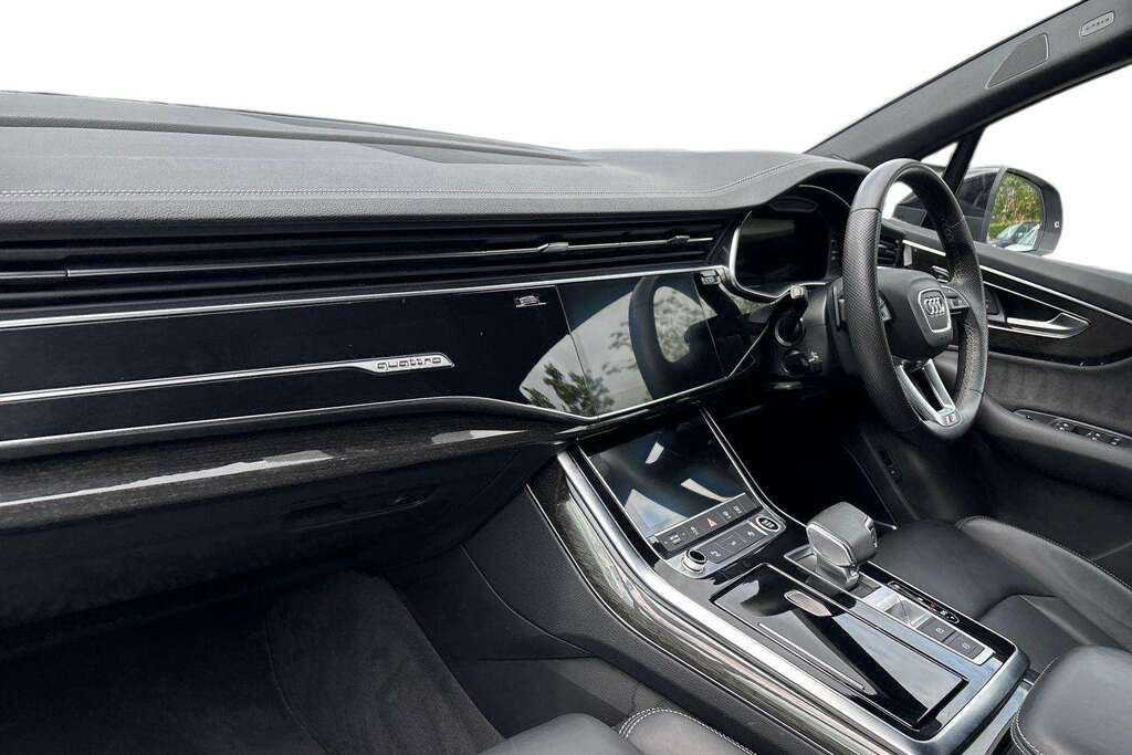 Audi Q7 50 Tdi Quattro Black Edition Tiptronic 2023 MK73CDU Silver #2