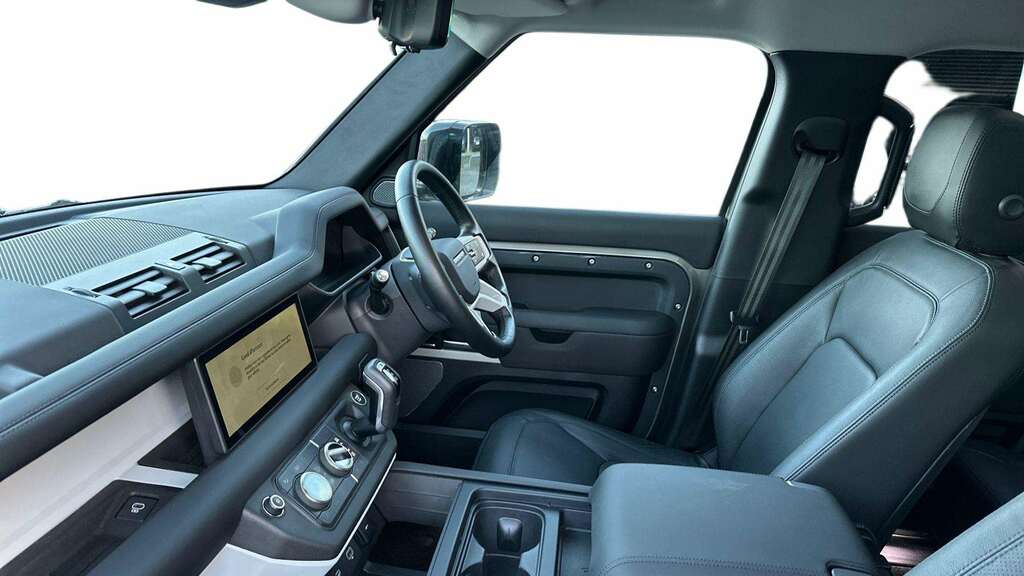 Land Rover Defender 110 3.0 D250 Xs Edition 110 2024 KO24PWX Silver #3