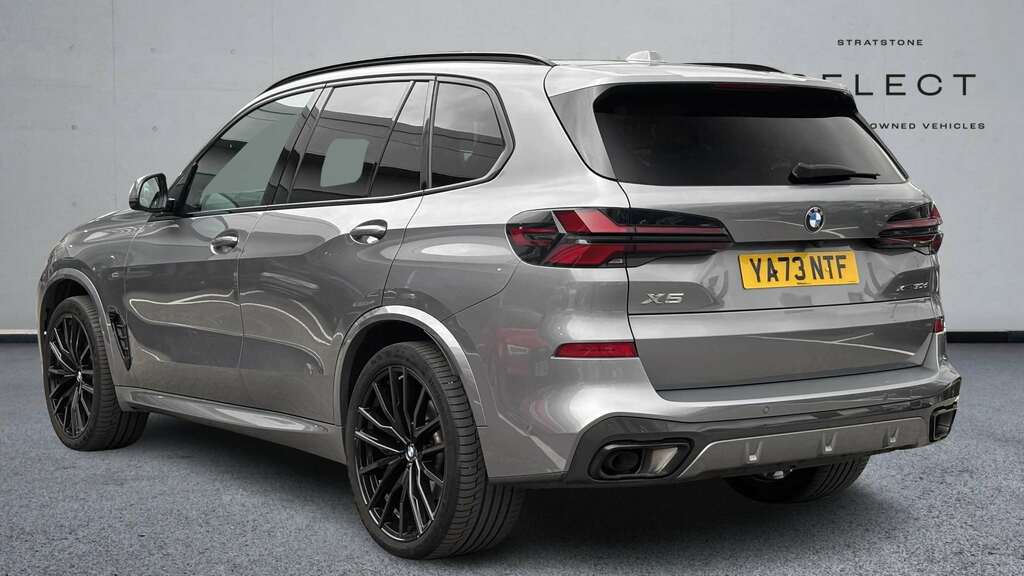 BMW X5 Xdrive30d Mht M Sport 2023 YA73NTF Grey #4