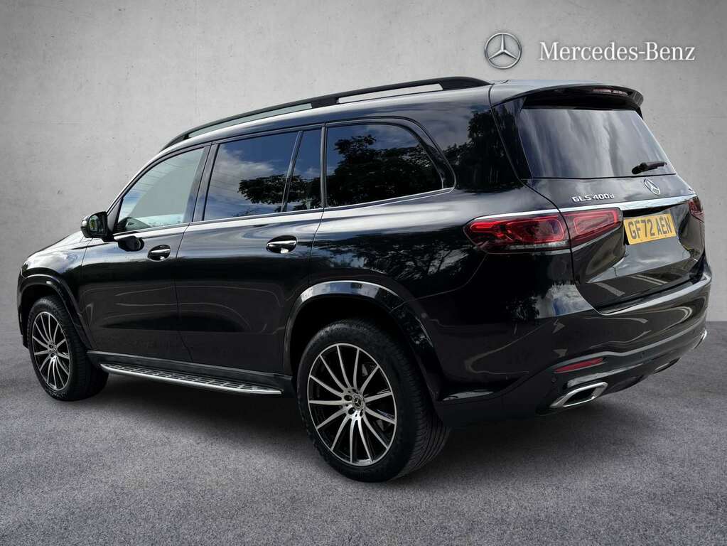 Mercedes-Benz GLS Class 400D 4Matic Night Ed 9G-tronic 2022 Black #2
