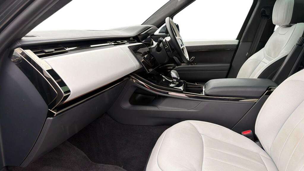Land Rover Range Rover Sport 3.0 D350 2024 Grey