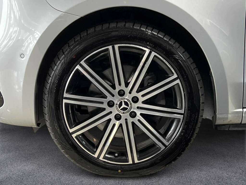 Mercedes-Benz V Class V300 D Premium 9G-tronic Extra Long 2025 Silver #5