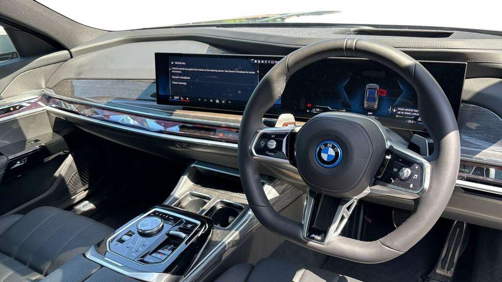 BMW 7 Series 750E Xdrive M Sport 2026 Grey #4