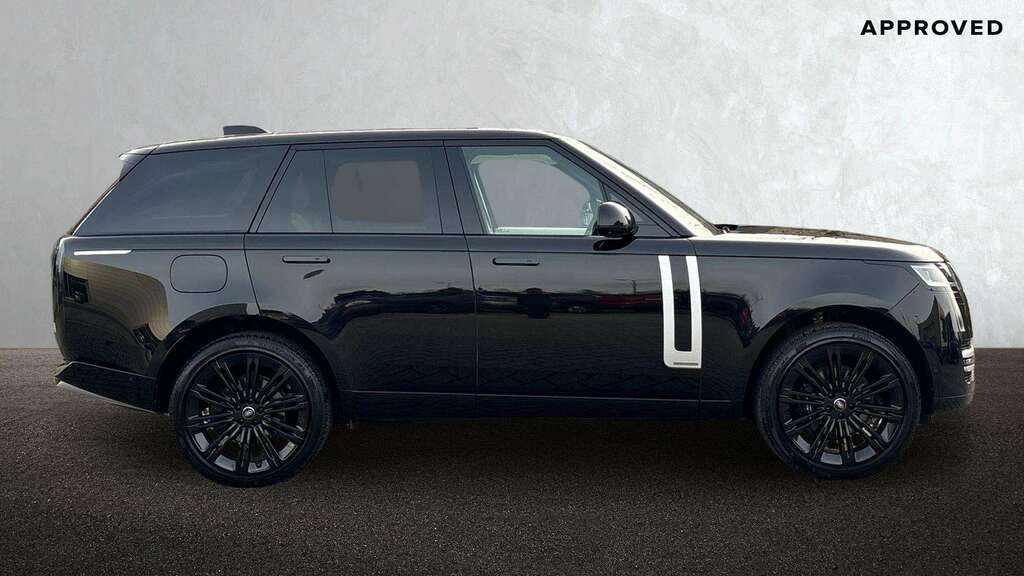 Land Rover Range Rover 3.0 D350 2024 KP74AHG Black #5