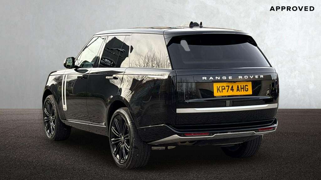 Land Rover Range Rover 3.0 D350 2024 KP74AHG Black #2
