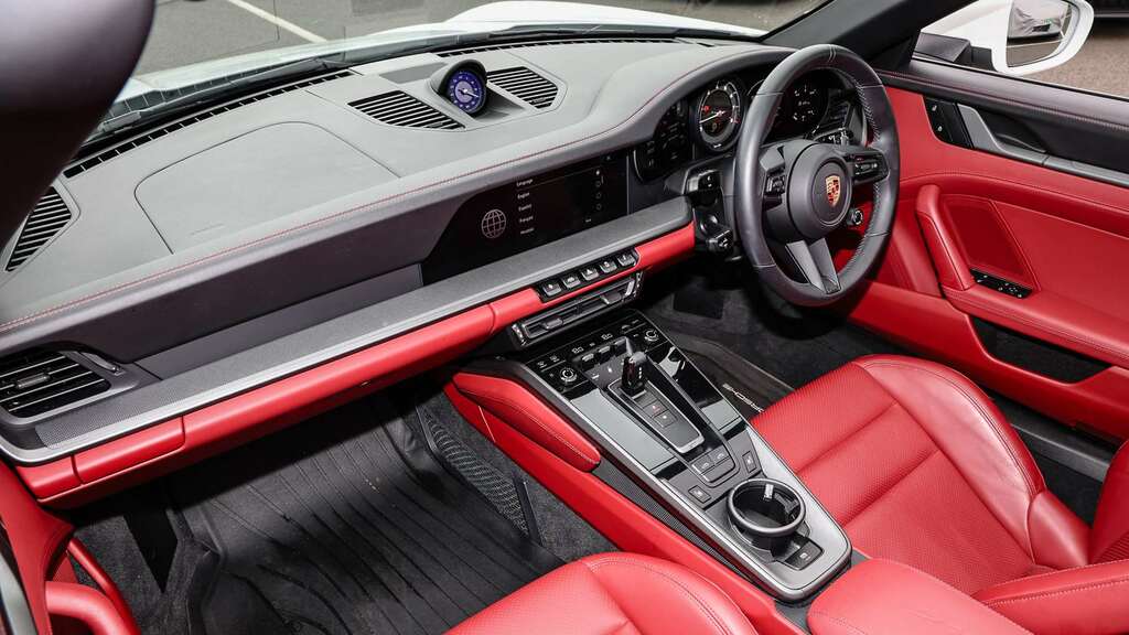 Porsche 911 Targa 4 2023 BM23NZT White #4