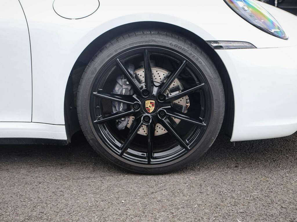 Porsche 911 Targa 4 2023 BM23NZT White #6