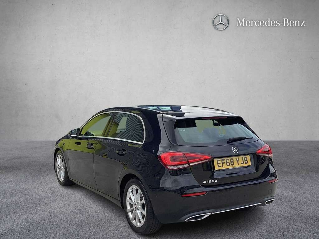 Mercedes-Benz A Class A180d Sport Executive 2018 EF68YJB Black #4
