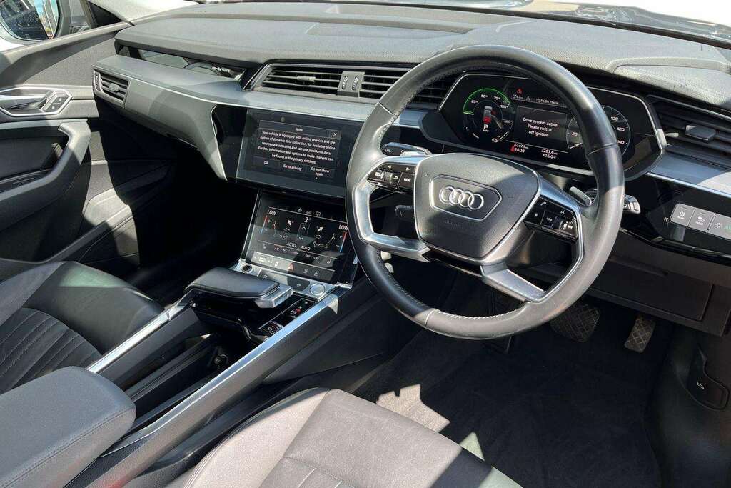 Audi E-tron 230Kw 50 Quattro 71Kwh Technik 2020 Grey #5