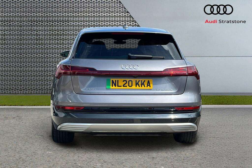 Audi E-tron 230Kw 50 Quattro 71Kwh Technik 2020 Grey #6