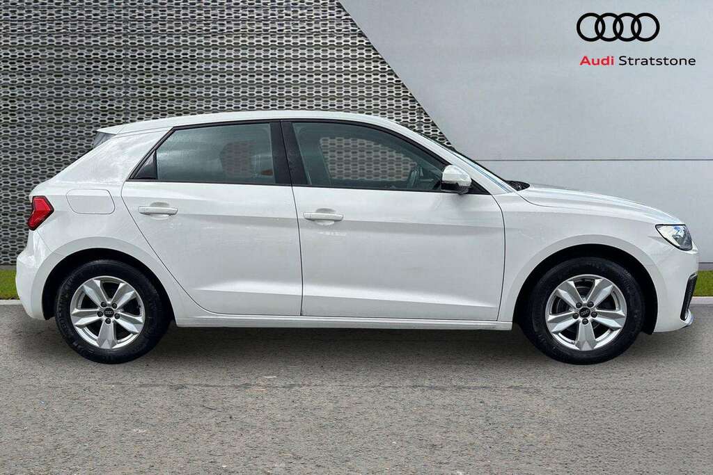 Audi A1 25 Tfsi Technik 2022 LT72NLG White #4