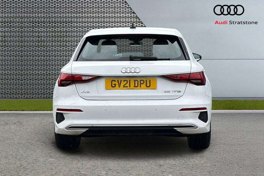Audi A3 35 Tfsi Sport S Tronic 2021 GV21DPU White #5