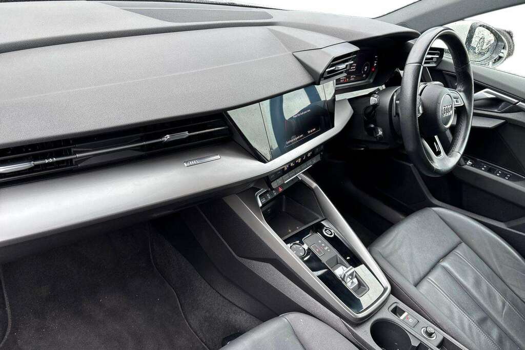 Audi A3 35 Tfsi Sport S Tronic 2021 GV21DPU White #2