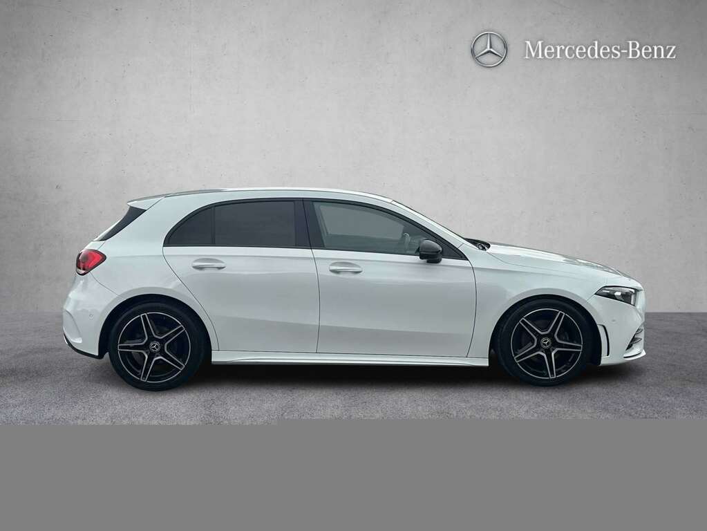 Mercedes-Benz A Class A180d 2.0 Amg Line Executive 2023 KN23YLU White #3