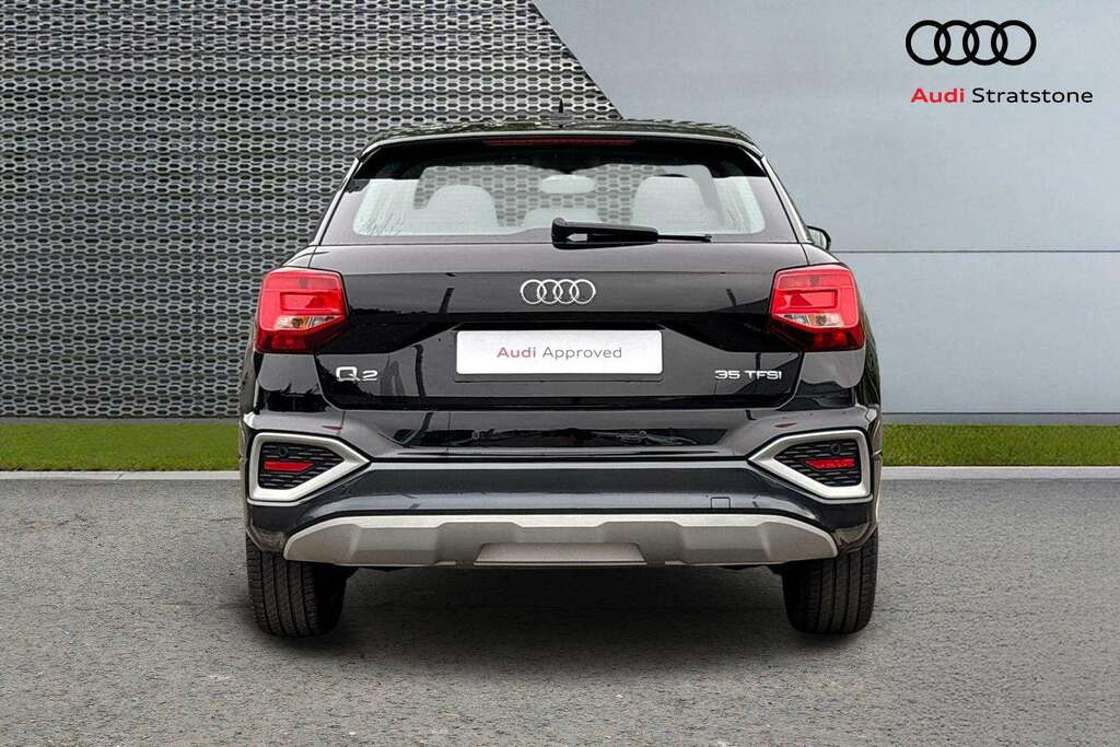 Audi Q2 35 Tfsi Sport S Tronic 2021 DF21ZNR Black #5
