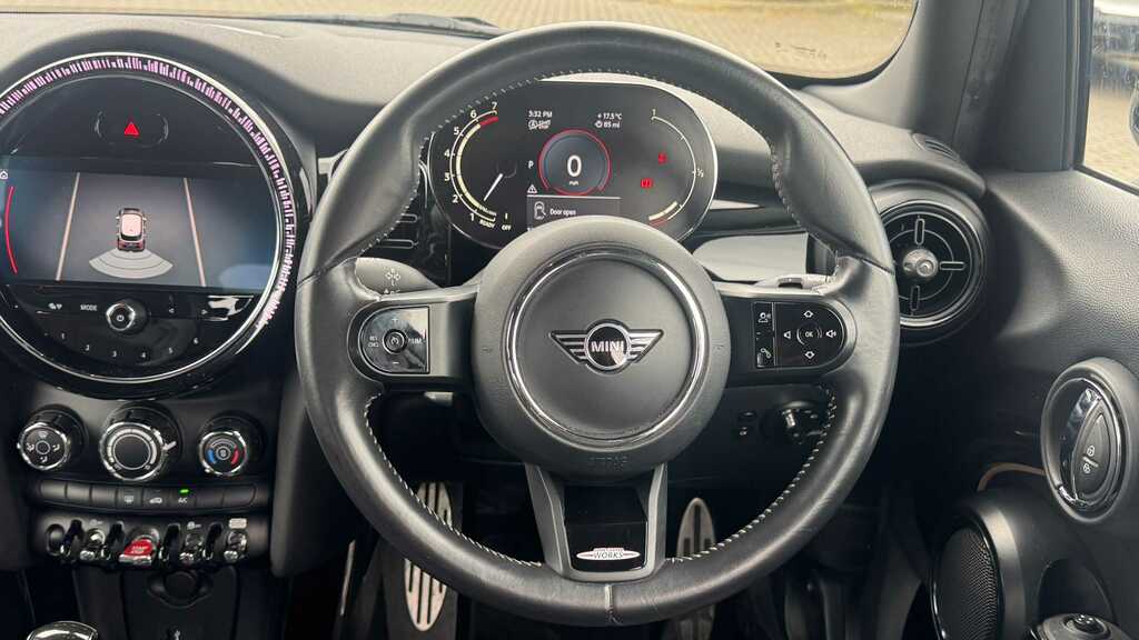 Mini Hatch 1.5 Cooper Sport 2021 Grey #4